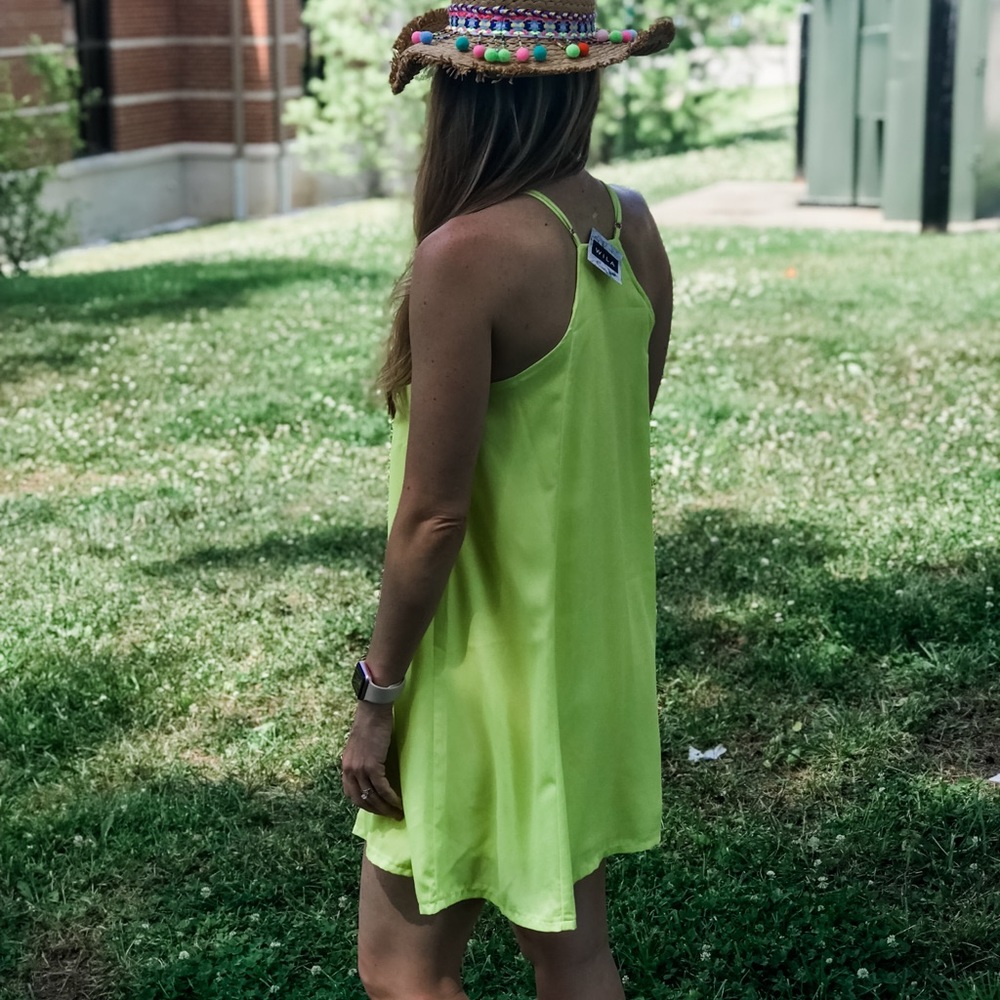 Vibrant Yellow Date Night/GNO Dress + Free Gift*** - Picture 3 of 4